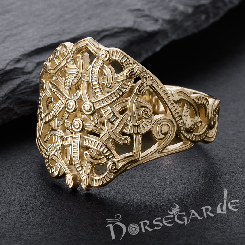 Handcrafted Urnes Art Ring - Gold