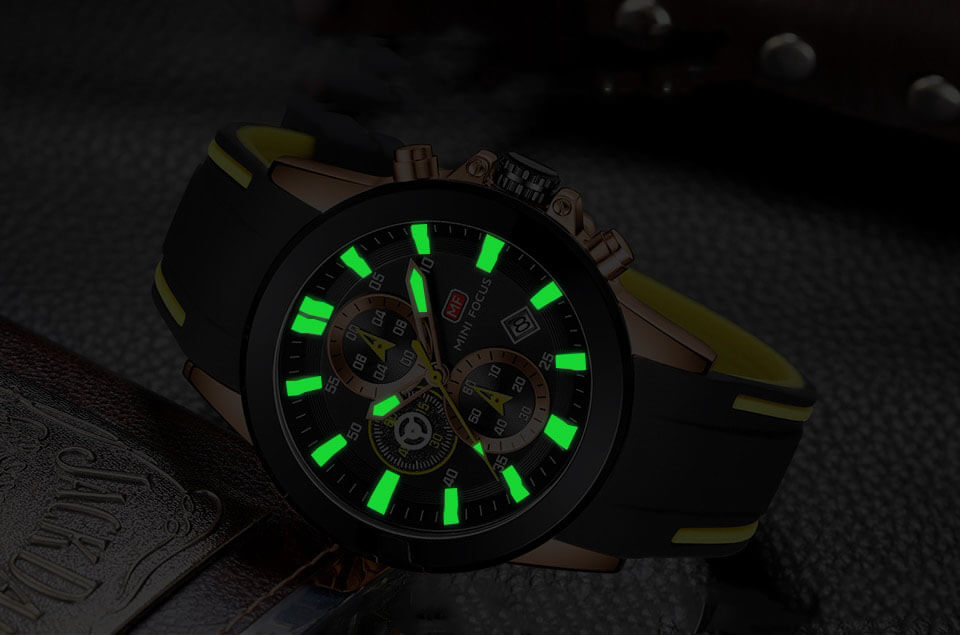 Sports chronograph watch