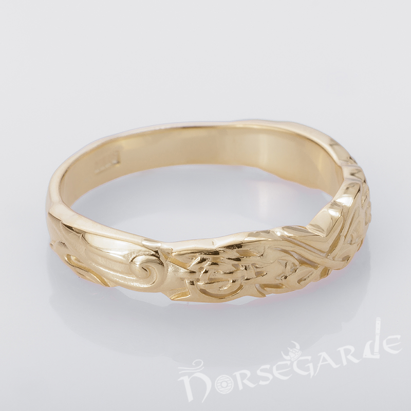 Handcrafted Clashed Ravens Band - Gold