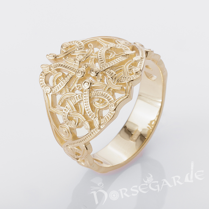 Handcrafted Urnes Art Ring - Gold