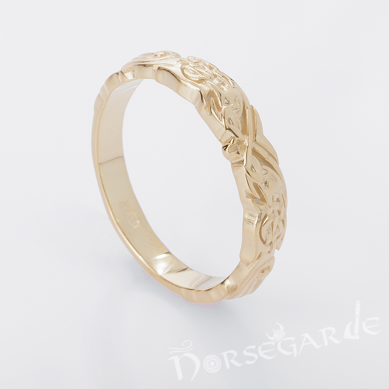 Handcrafted Clashed Ravens Band - Gold