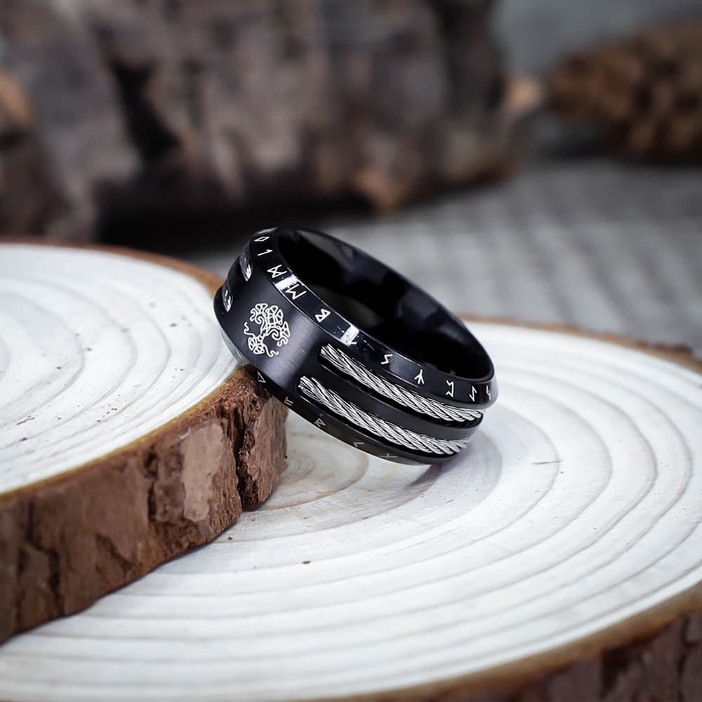 Black Odin's Sacrifice Ring - Stainless Steel