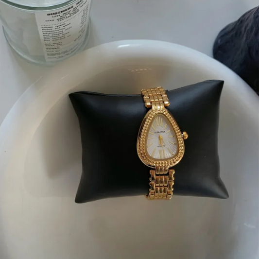 Alura | Golden Snake Head Gorgeous Chain Watch