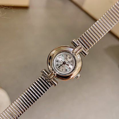 Luxury retro women's watch with stainless steel strap