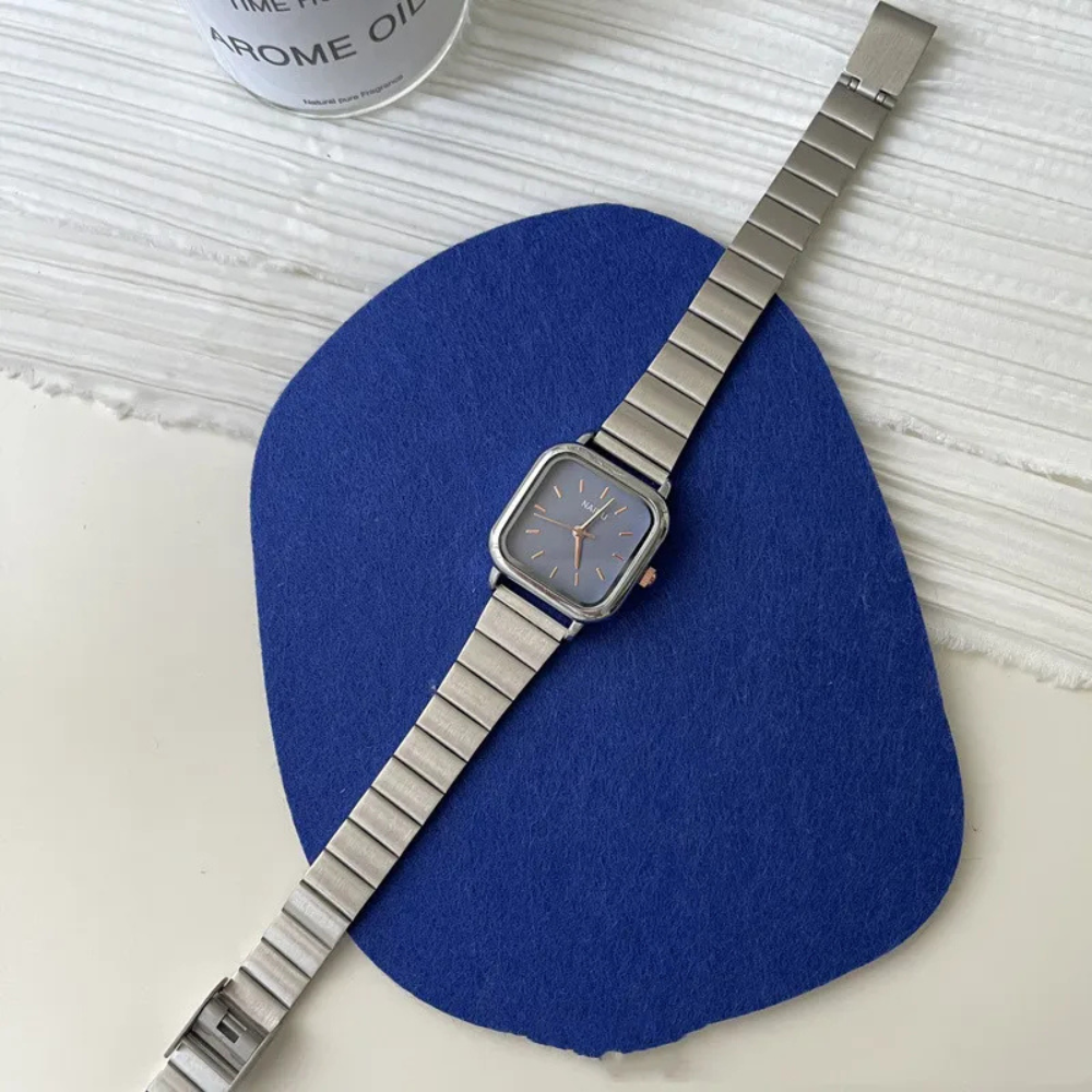Ravelle | Bamboo Strap Watch