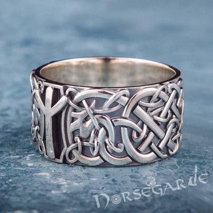 Handcrafted Algiz Rune Urnes Ornament Band - Sterling Silver