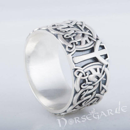 Handcrafted Algiz Rune Urnes Ornament Band - Sterling Silver
