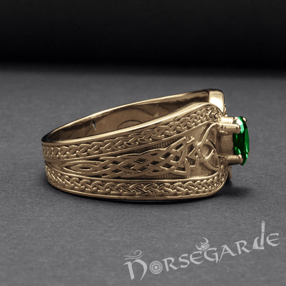 Handcrafted Celtic Treasure Ring - Gold with Emerald