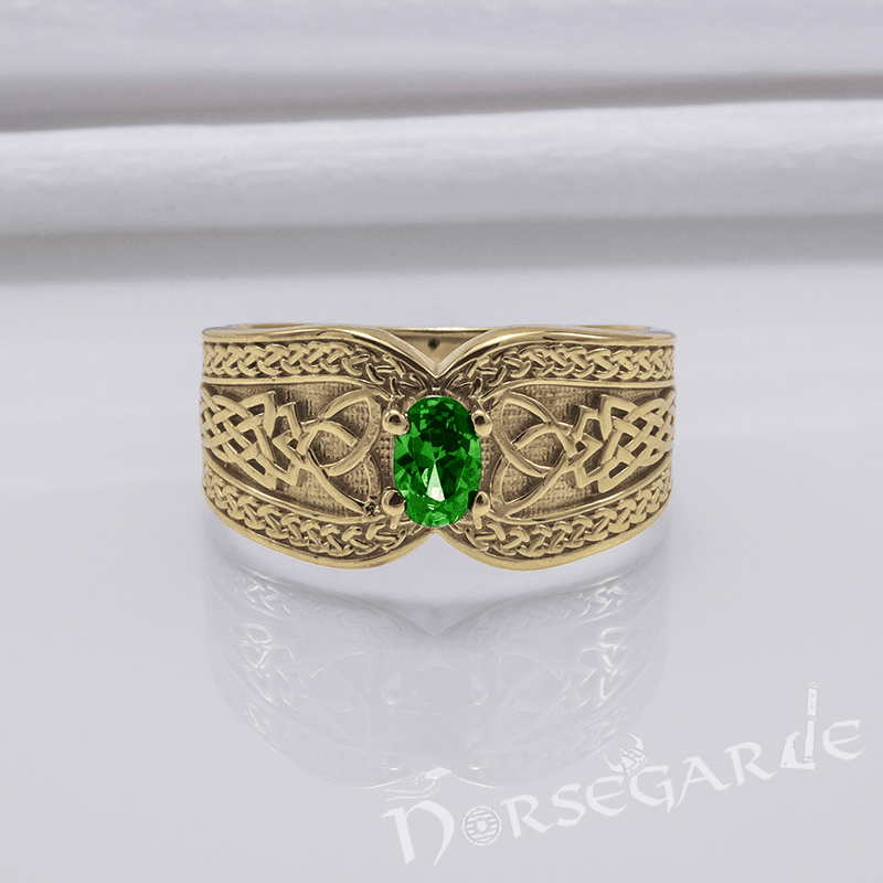 Handcrafted Celtic Treasure Ring - Gold with Emerald