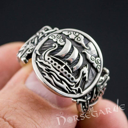 Handcrafted Drakkar Jellinge Style Ring - Bronze
