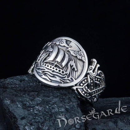 Handcrafted Drakkar Jellinge Style Ring - Bronze