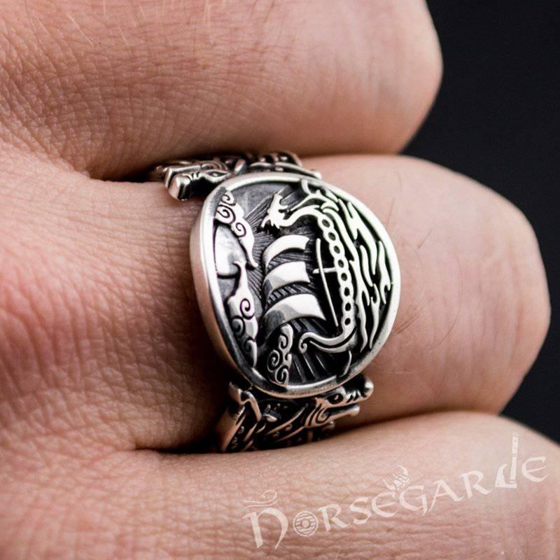 Handcrafted Drakkar Jellinge Style Ring - Bronze