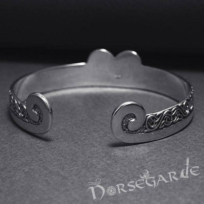 Handcrafted Floral Pattern Arm Ring - Sterling Silver