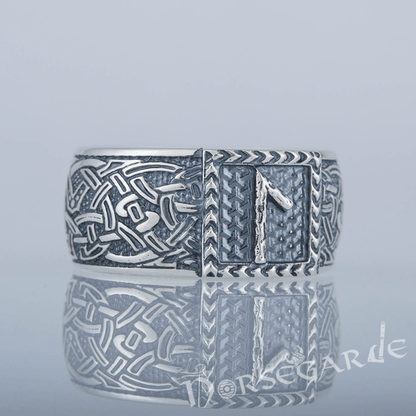 Handcrafted Laguz Rune Borre Ornament Band - Sterling Silver