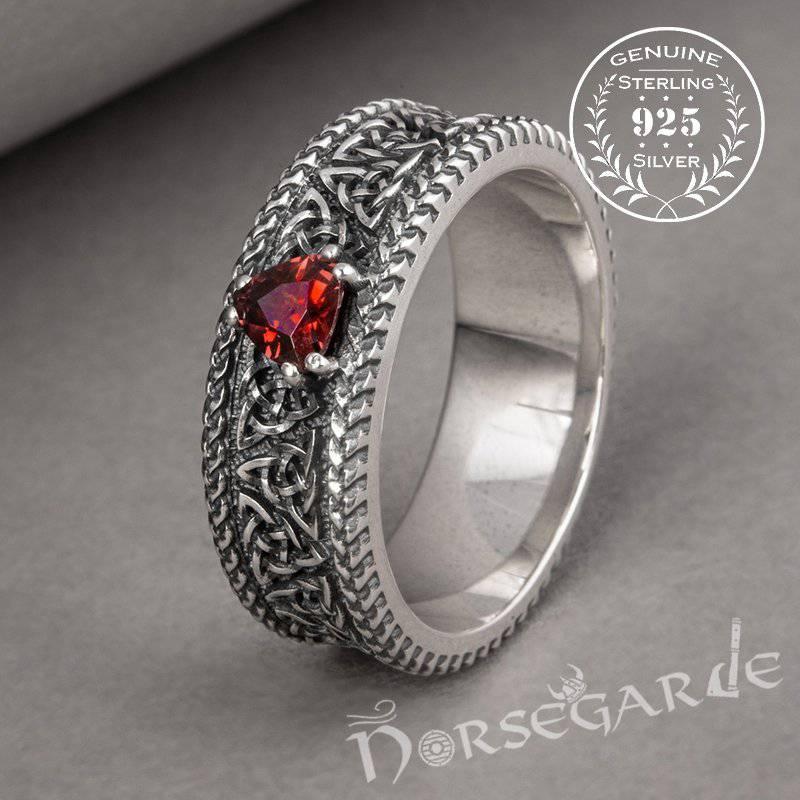 Handcrafted Luck Knots Band with Gem - Sterling Silver, Green Gem Variant