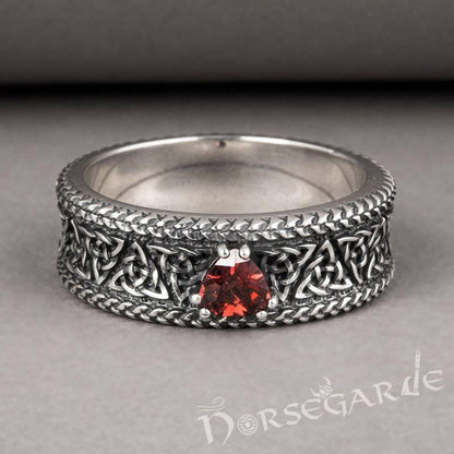 Handcrafted Luck Knots Band with Gem - Sterling Silver