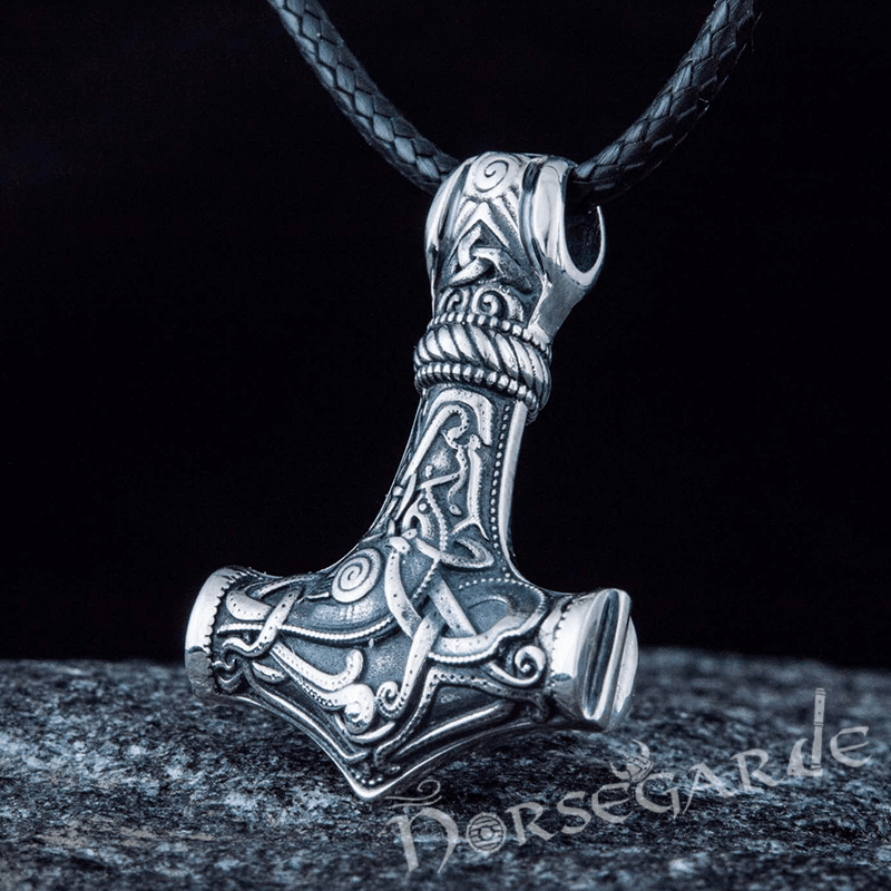 Handcrafted Mammen Engraved Small Mjölnir - Sterling Silver