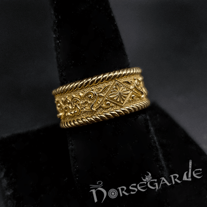 Handcrafted Norse Floral Ornament Band - Gold