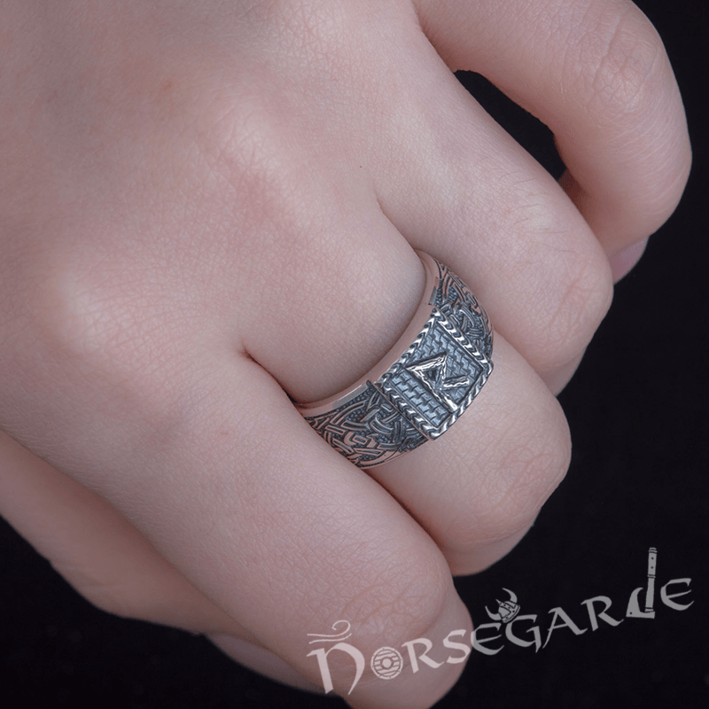 Handcrafted Raido Rune Borre Ornament Band - Sterling Silver