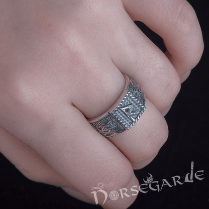 Handcrafted Raido Rune Borre Ornament Band - Sterling Silver