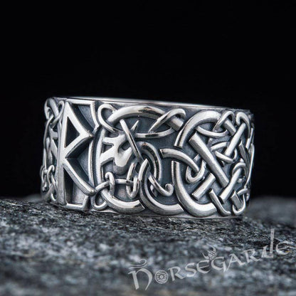 Handcrafted Raido Rune Urnes Ornament Band - Sterling Silver