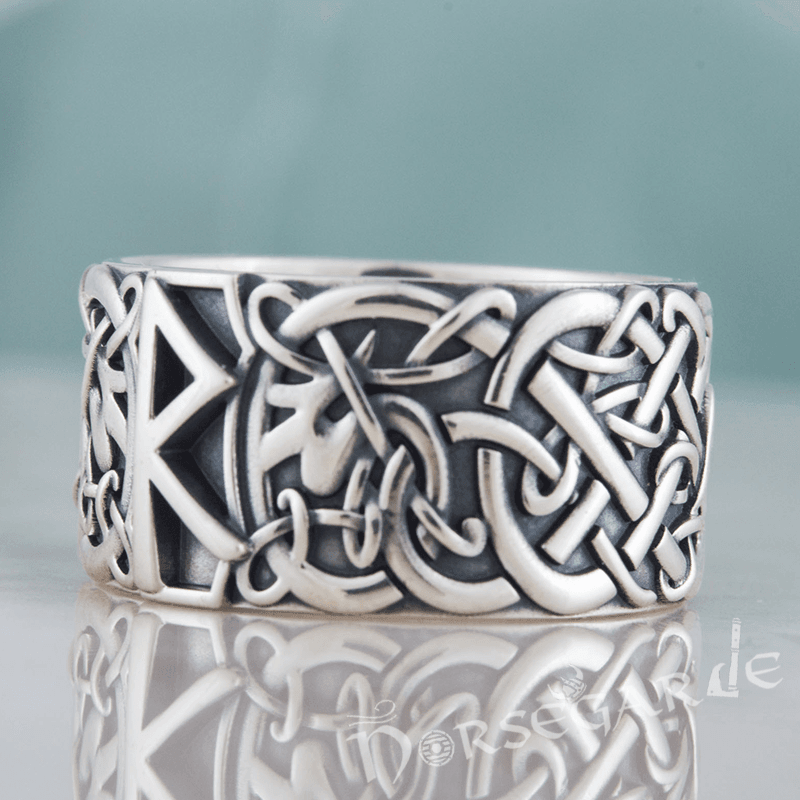 Handcrafted Raido Rune Urnes Ornament Band - Sterling Silver