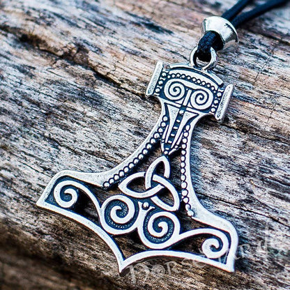 Handcrafted Silhouette Scania Mjölnir - Sterling Silver