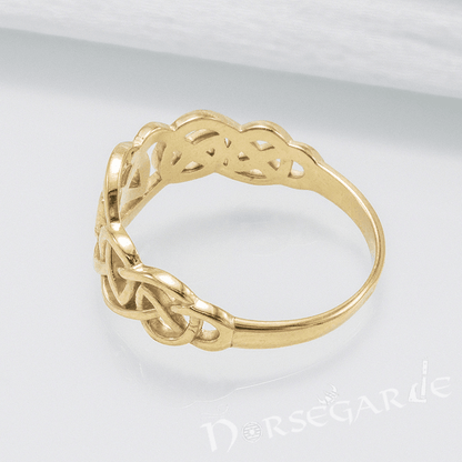 Handcrafted Small Celtic Knot Ring - Gold