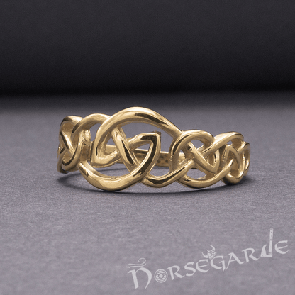 Handcrafted Small Celtic Knot Ring - Gold