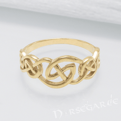 Handcrafted Small Celtic Knot Ring - Gold