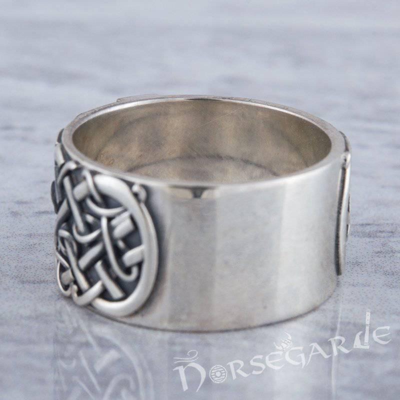 Handcrafted Sowilo Rune Urnes Ornament Band - Sterling Silver