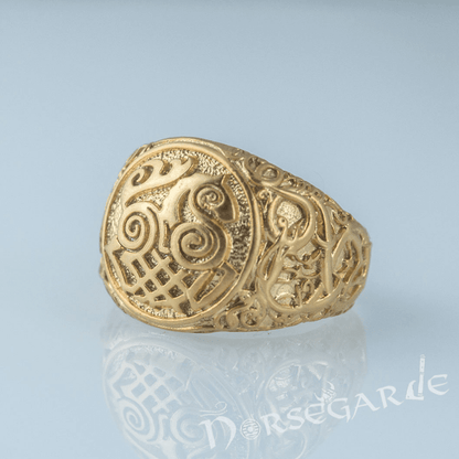 Handcrafted Urnes Style Sleipnir Ring - Gold