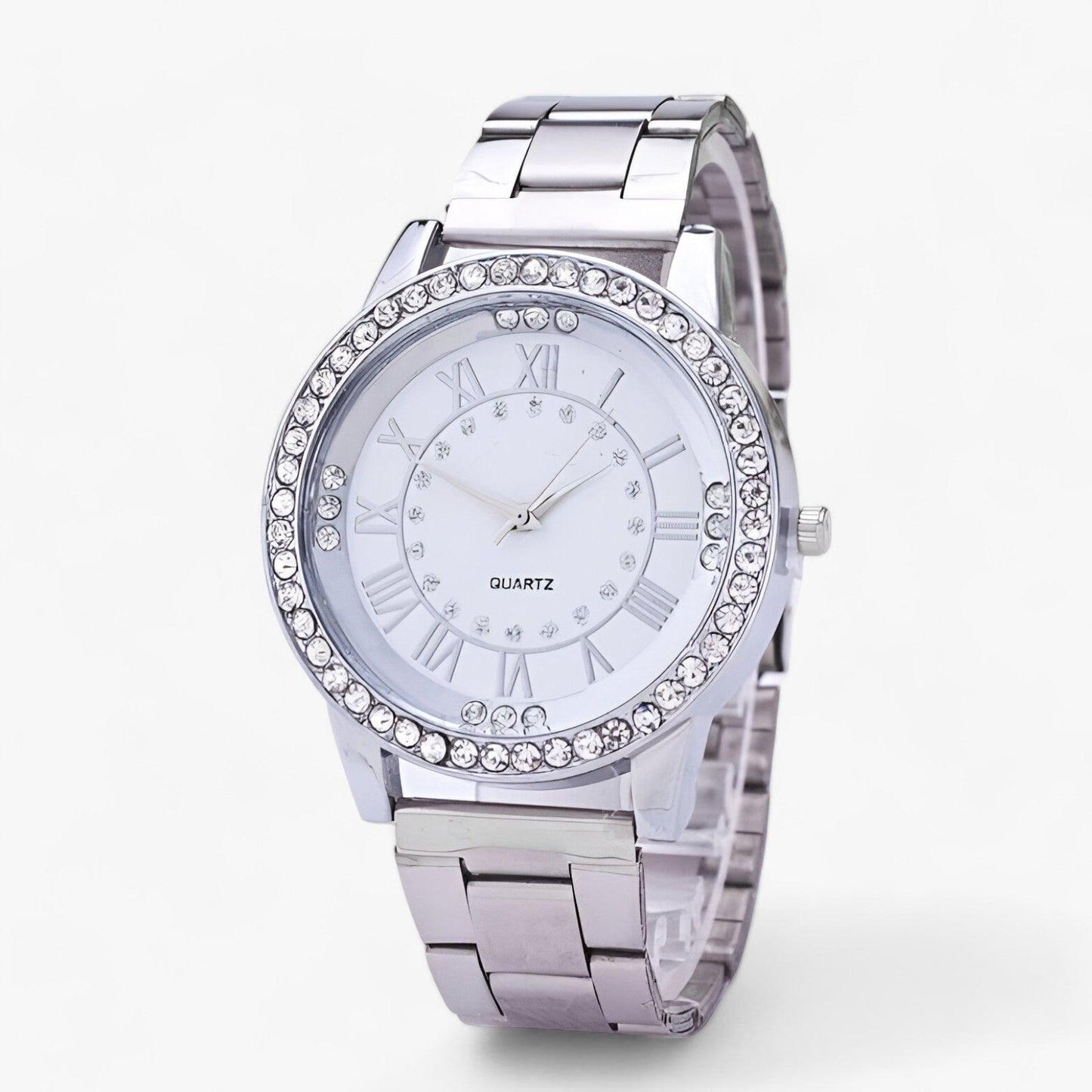 Chic sports watch with diamond dial