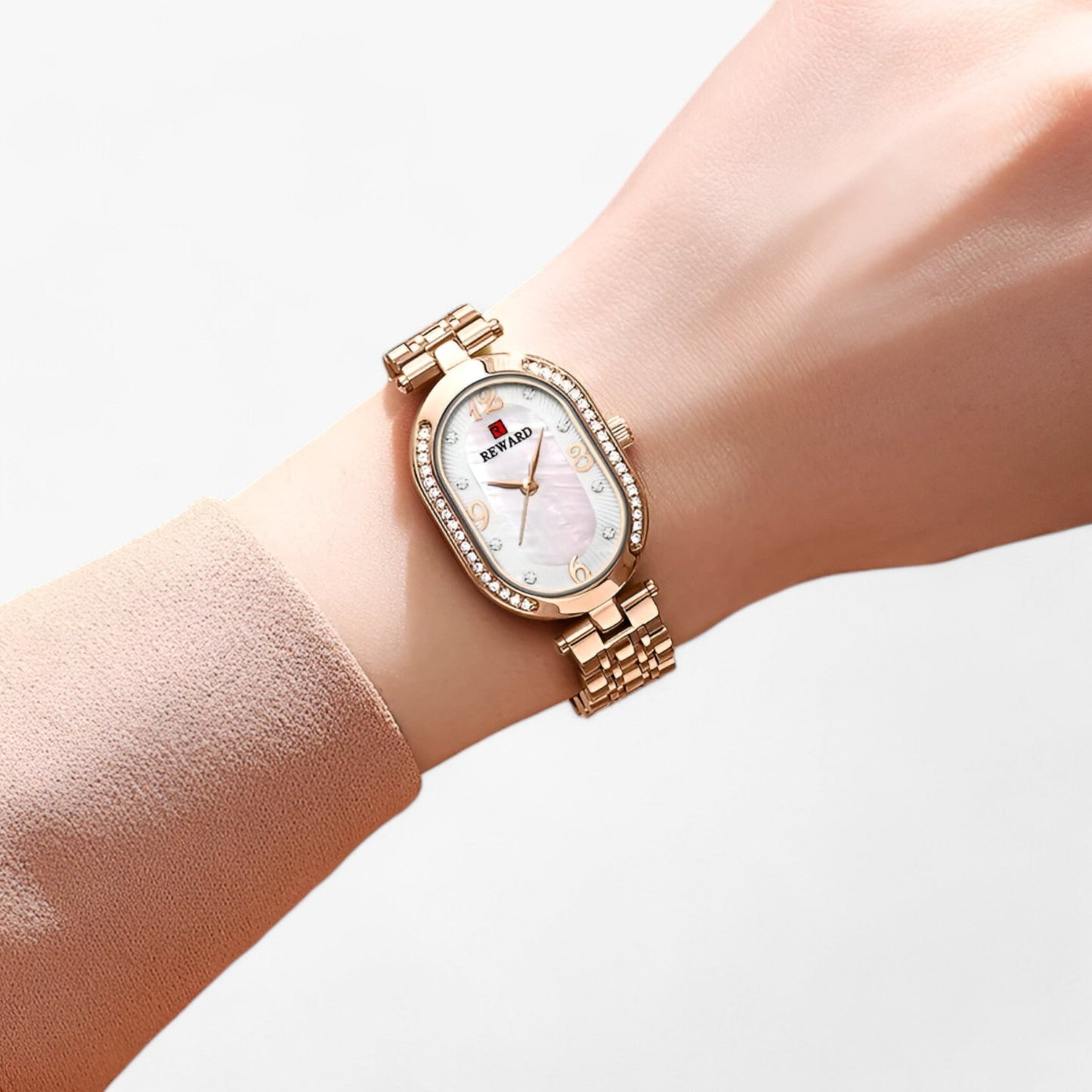 Luxury quartz oval watch