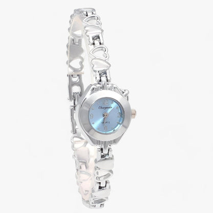 Quartz watch with retro Roman numerals Bracelet